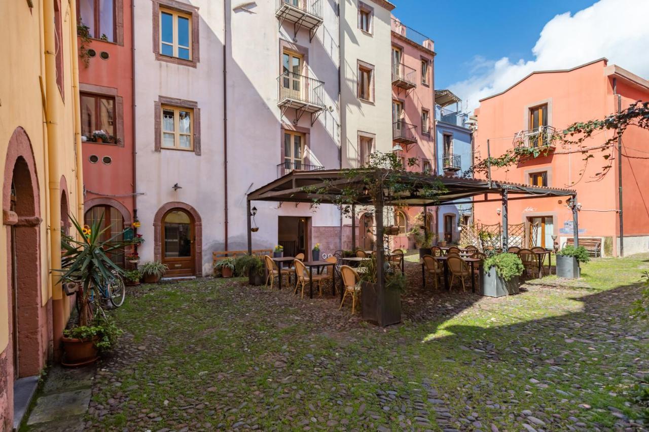 Locanda Di Corte Bosa Bagian luar foto