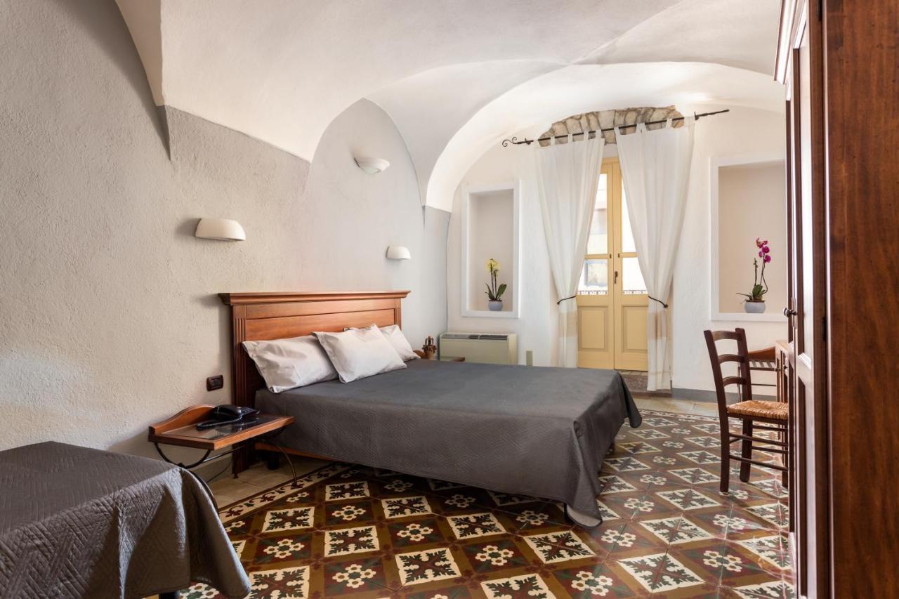 Locanda Di Corte Bosa Bagian luar foto