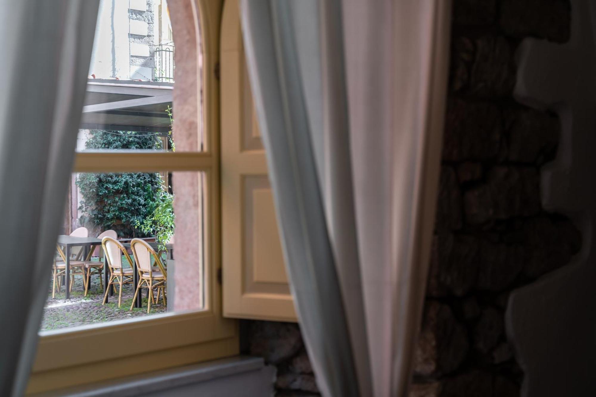Locanda Di Corte Bosa Bagian luar foto